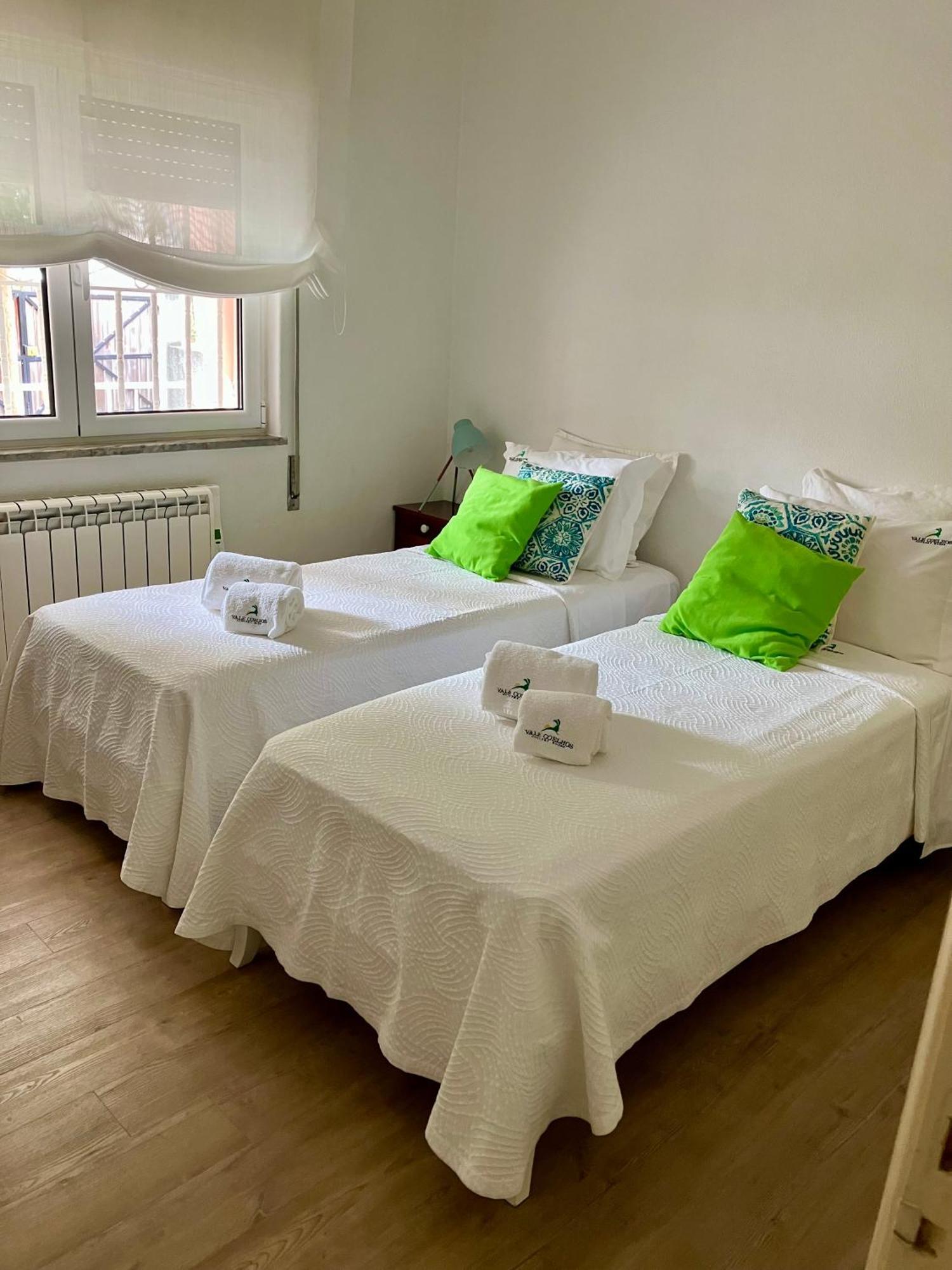 Vale Coelhos Holiday home *